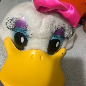 vintage daisy duck ball cap